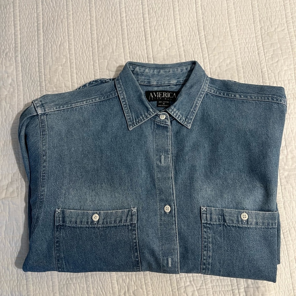 Perry Ellis America Women’s Denim Shirt
